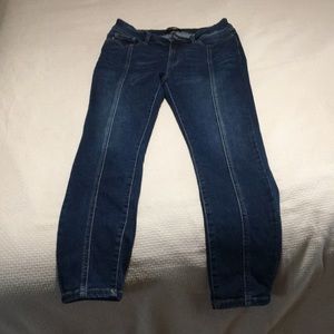 Judy Blue front seam skinny Jean 9/29.